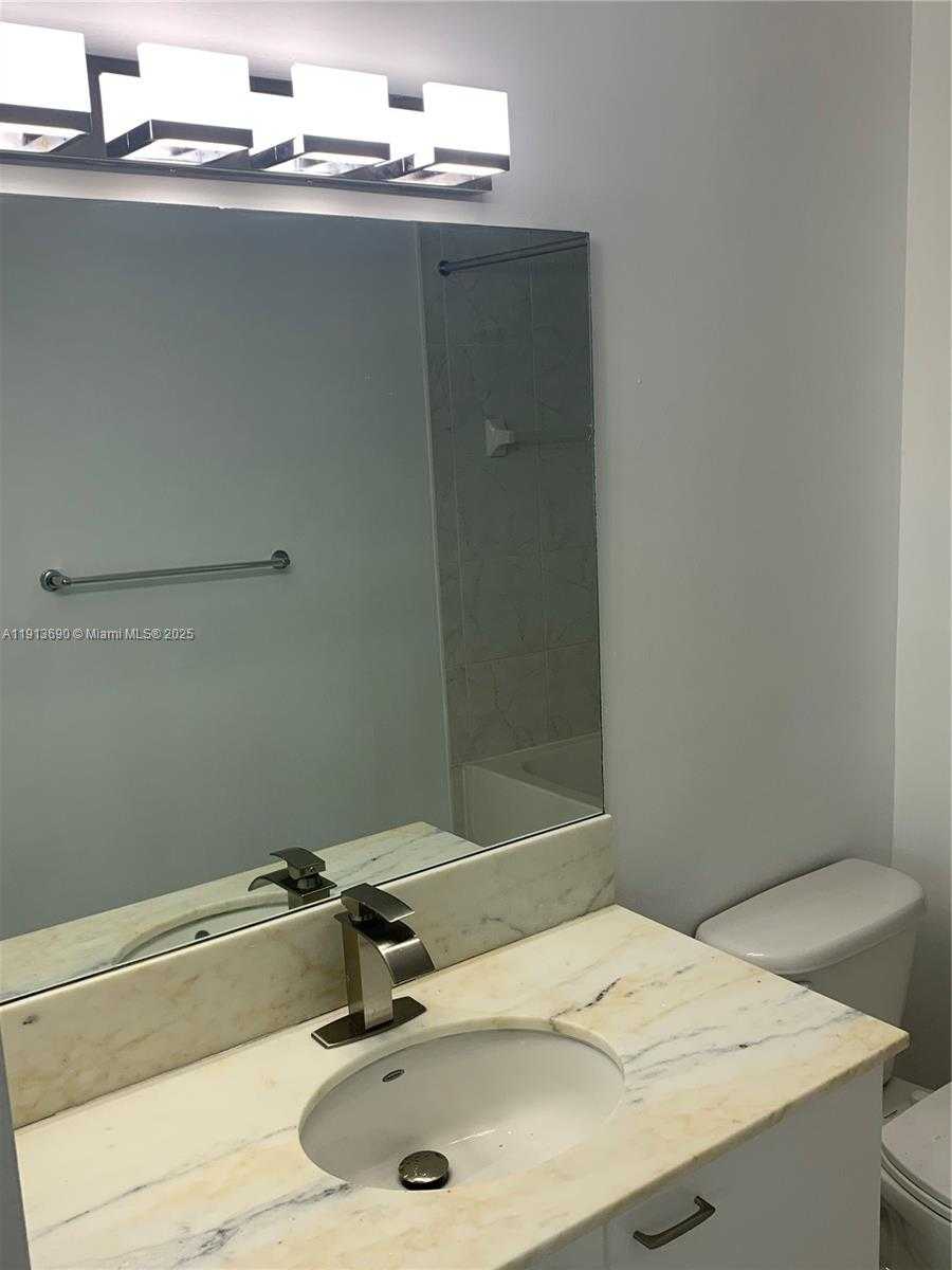 Small Image of 133 NORTH EAST 2ND AVE #1519, Miami Number 17