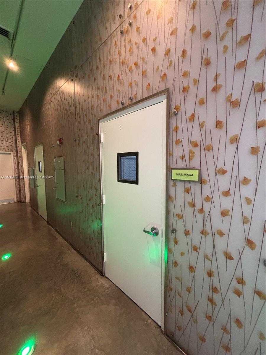 Small Image of 133 NORTH EAST 2ND AVE #1519, Miami Number 39