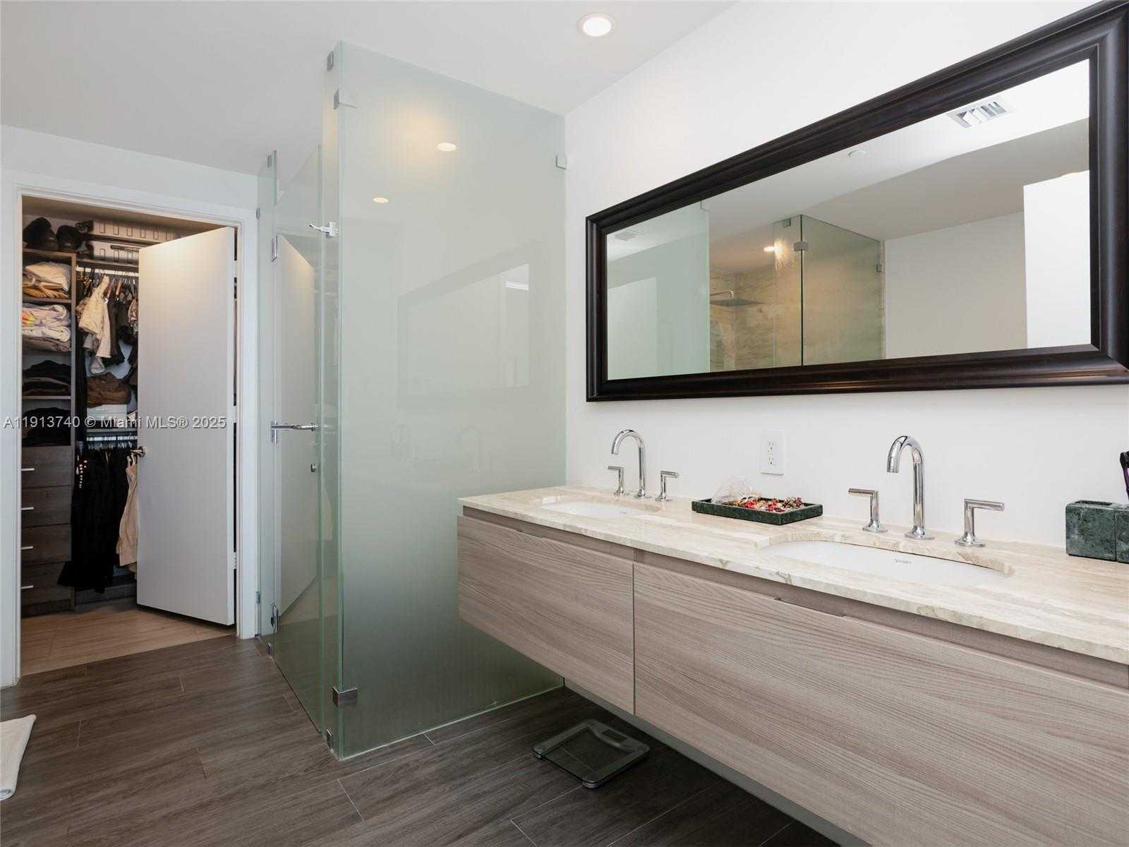 Small Image of 2900 NORTH EAST 7TH AVE #1406, Miami Number 10