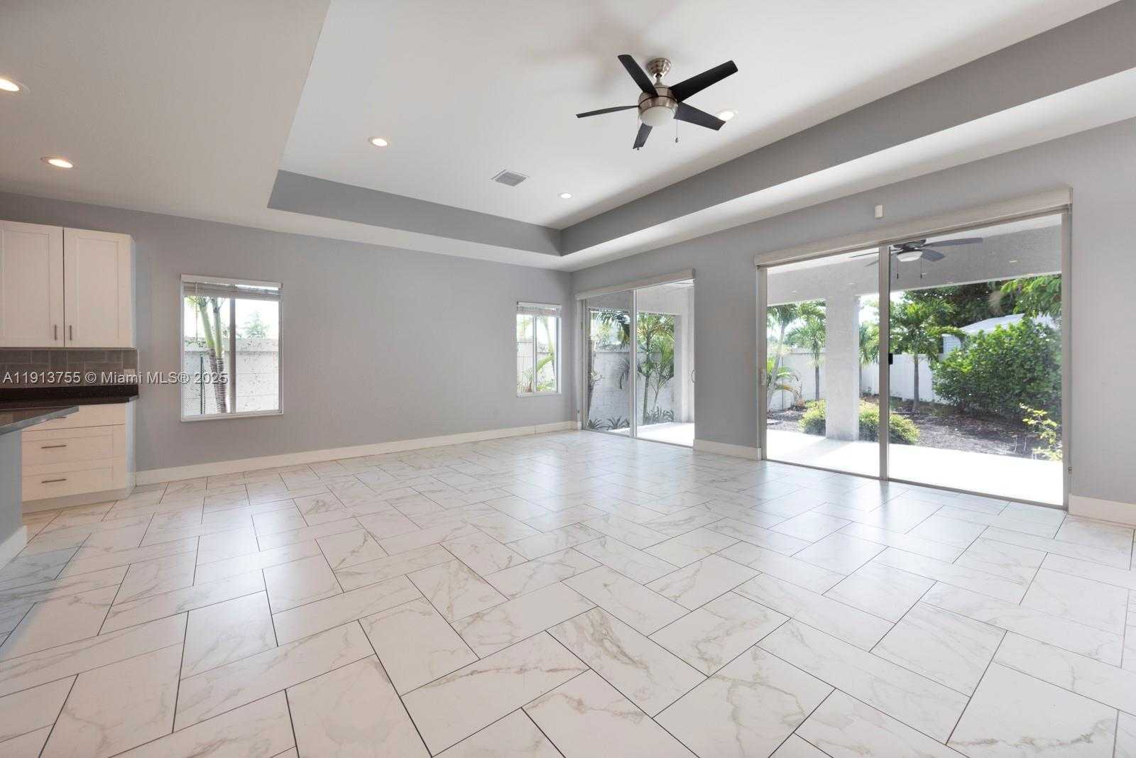 Small Image of 4920 NORTH EAST 1ST TER, Oakland Park Number 7