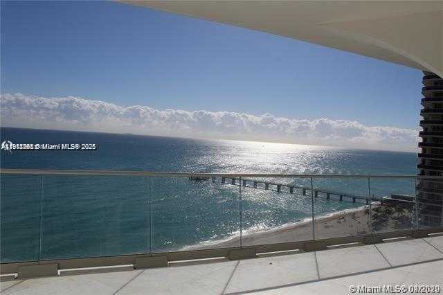 Small Image of 16901 COLLINS AVE #1202, Sunny Isles Beach Number 4