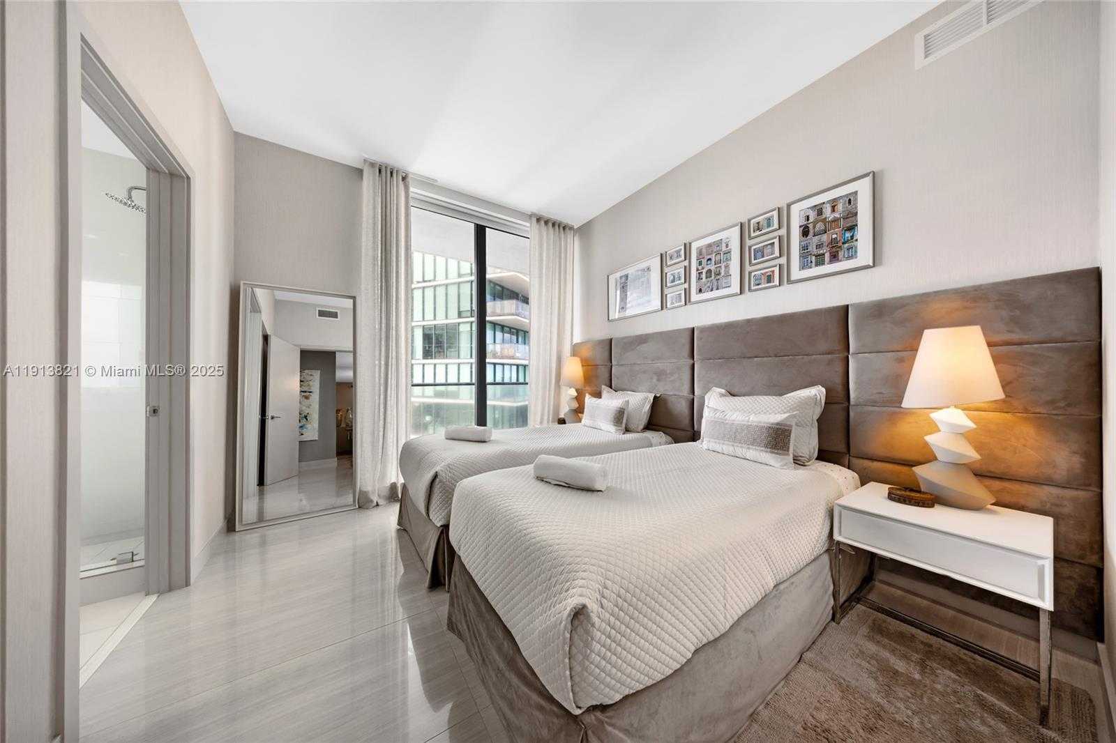 Small Image of 480 NORTH EAST 31ST ST #2807, Miami Number 12