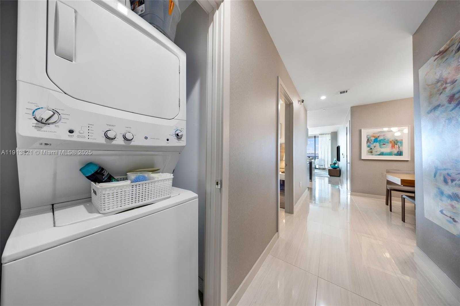 Small Image of 480 NORTH EAST 31ST ST #2807, Miami Number 31