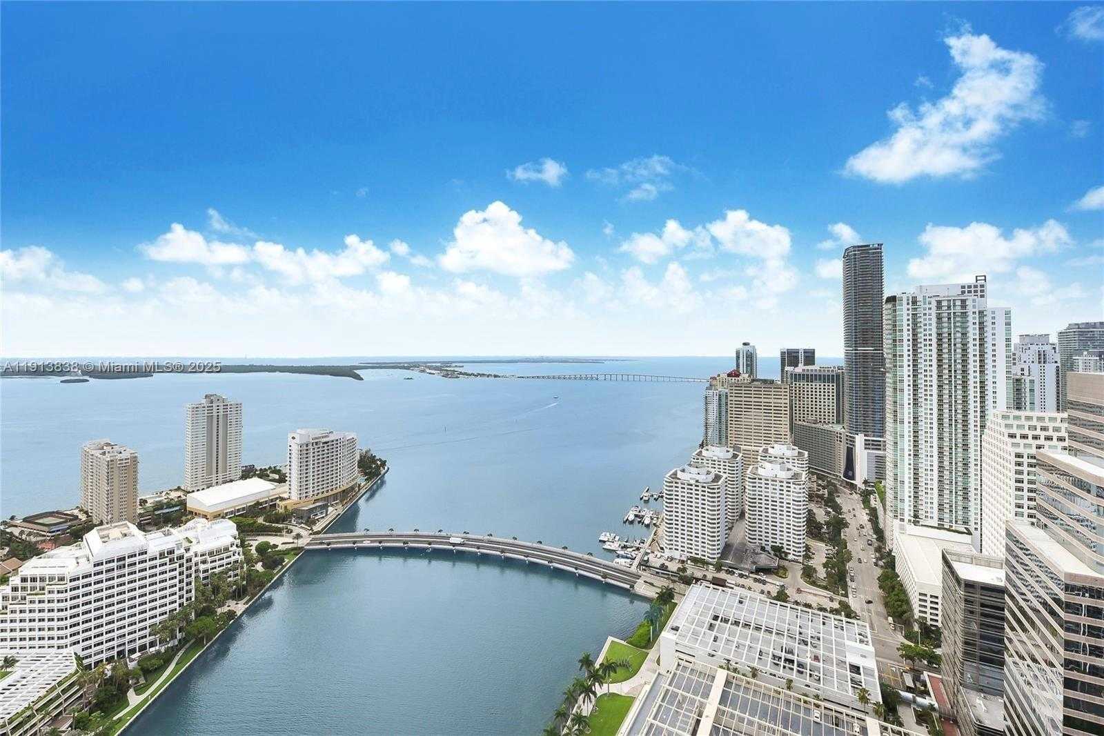 Small Image of 495 BRICKELL AVE #4505, Miami Number 6