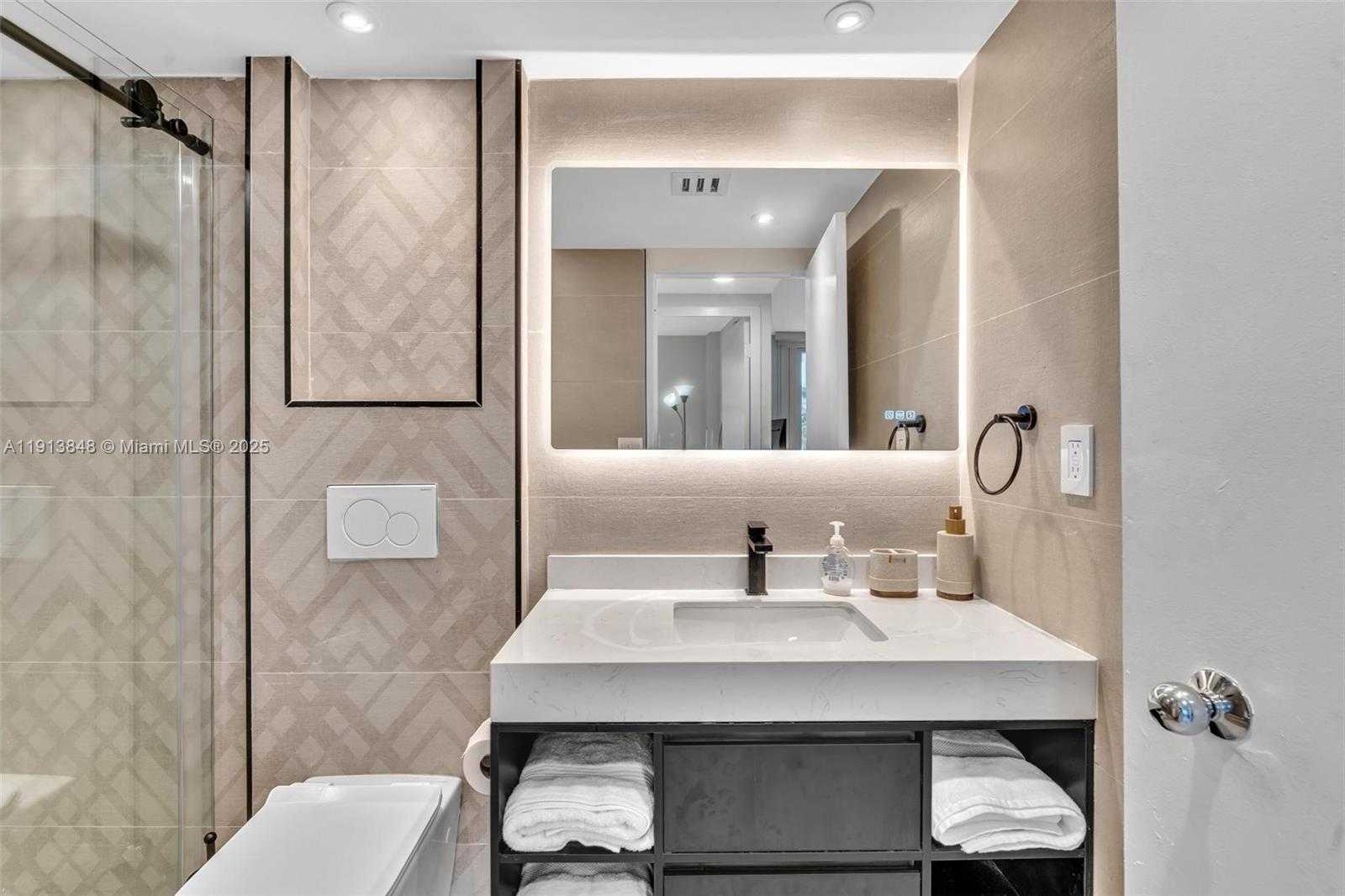 Small Image of 9195 COLLINS AVE #303, Surfside Number 30