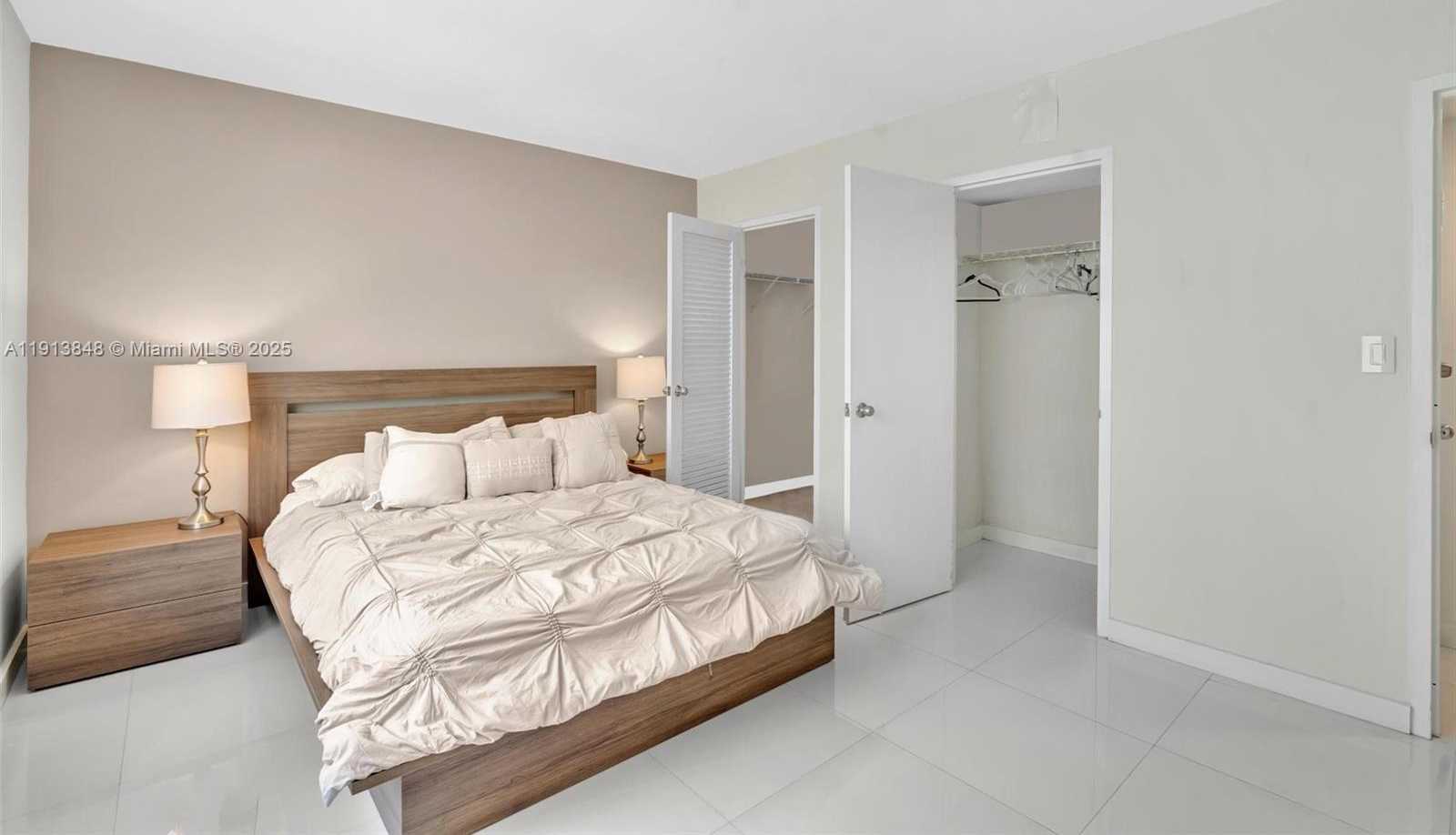 Small Image of 9195 COLLINS AVE #303, Surfside Number 32