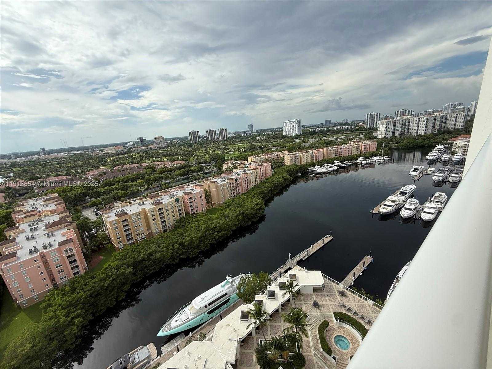 Small Image of 19500 EAST TURNBERRY WAY #18D, Aventura Number 10