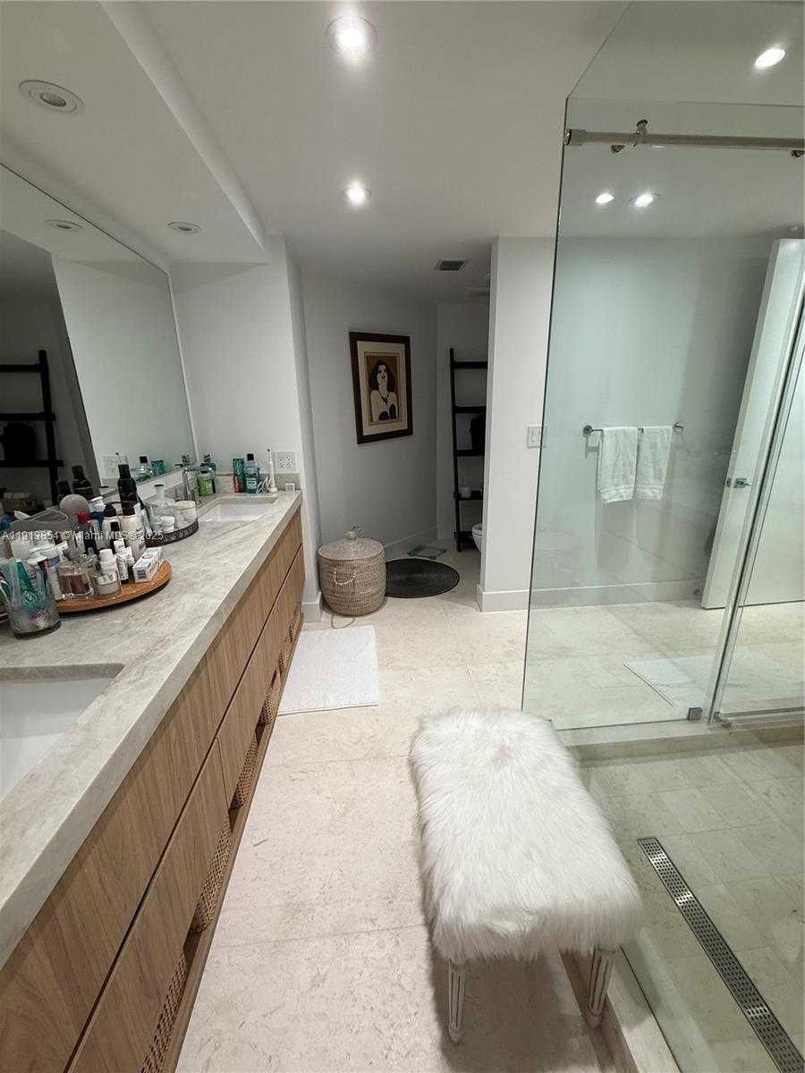 Small Image of 19500 EAST TURNBERRY WAY #18D, Aventura Number 15