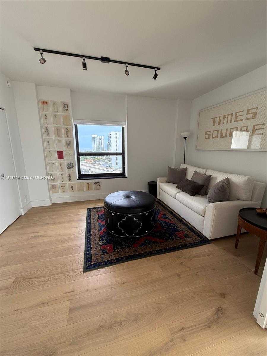 Small Image of 19500 EAST TURNBERRY WAY #18D, Aventura Number 20