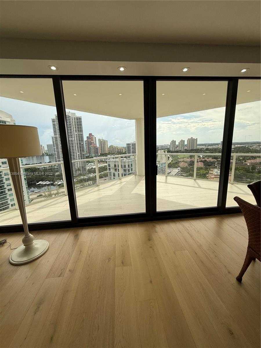 Small Image of 19500 EAST TURNBERRY WAY #18D, Aventura Number 21