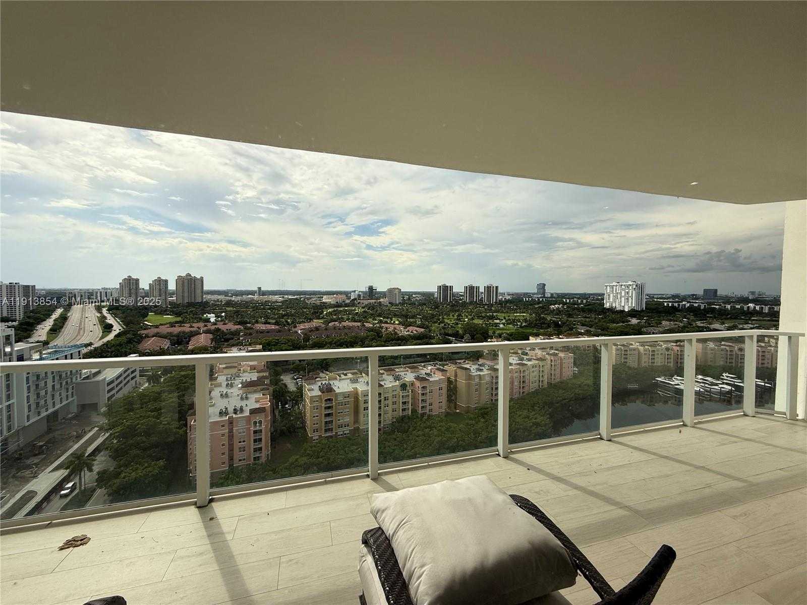 Small Image of 19500 EAST TURNBERRY WAY #18D, Aventura Number 8