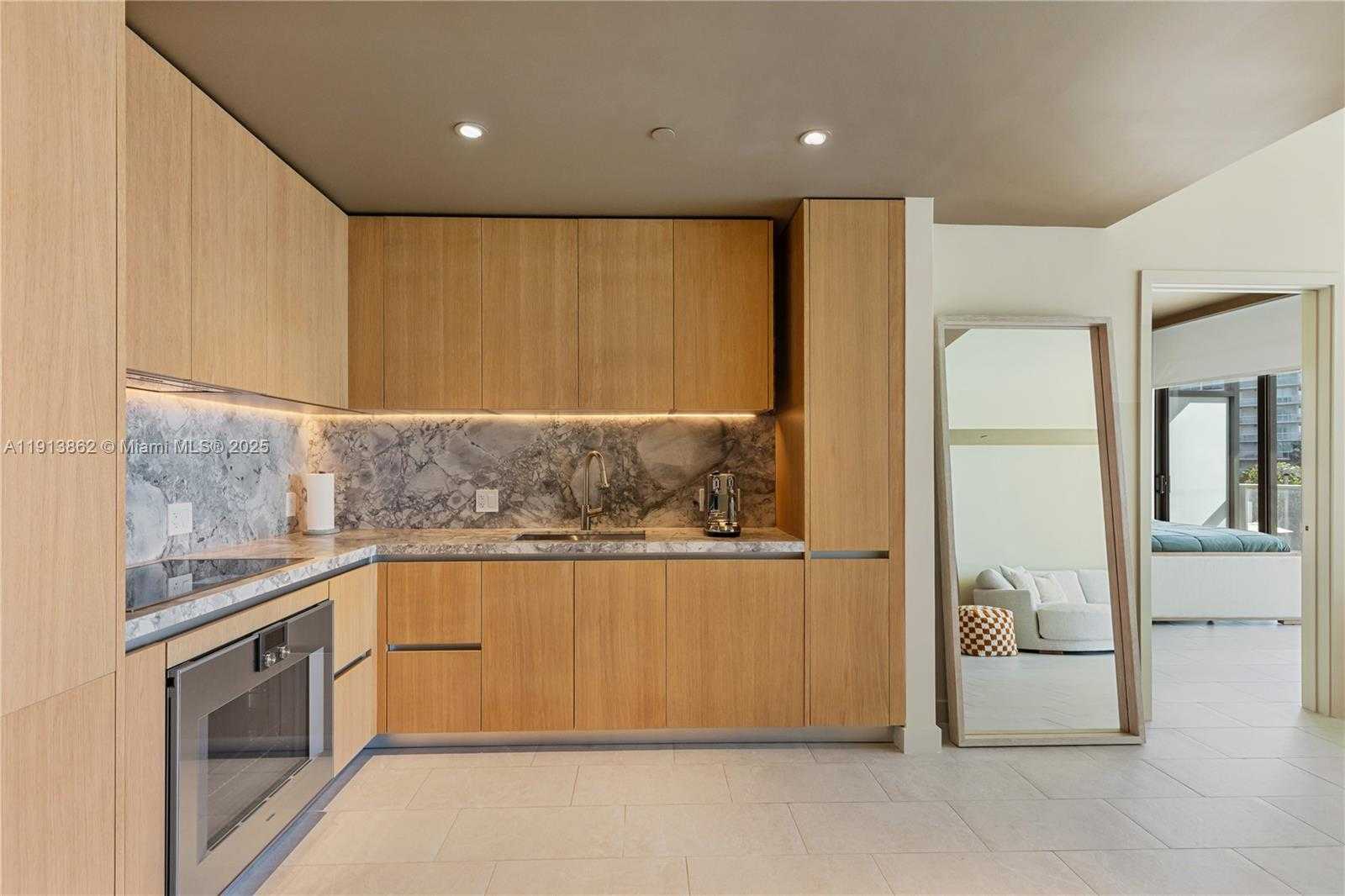 Small Image of 500 ALTON RD #802, Miami Beach Number 16