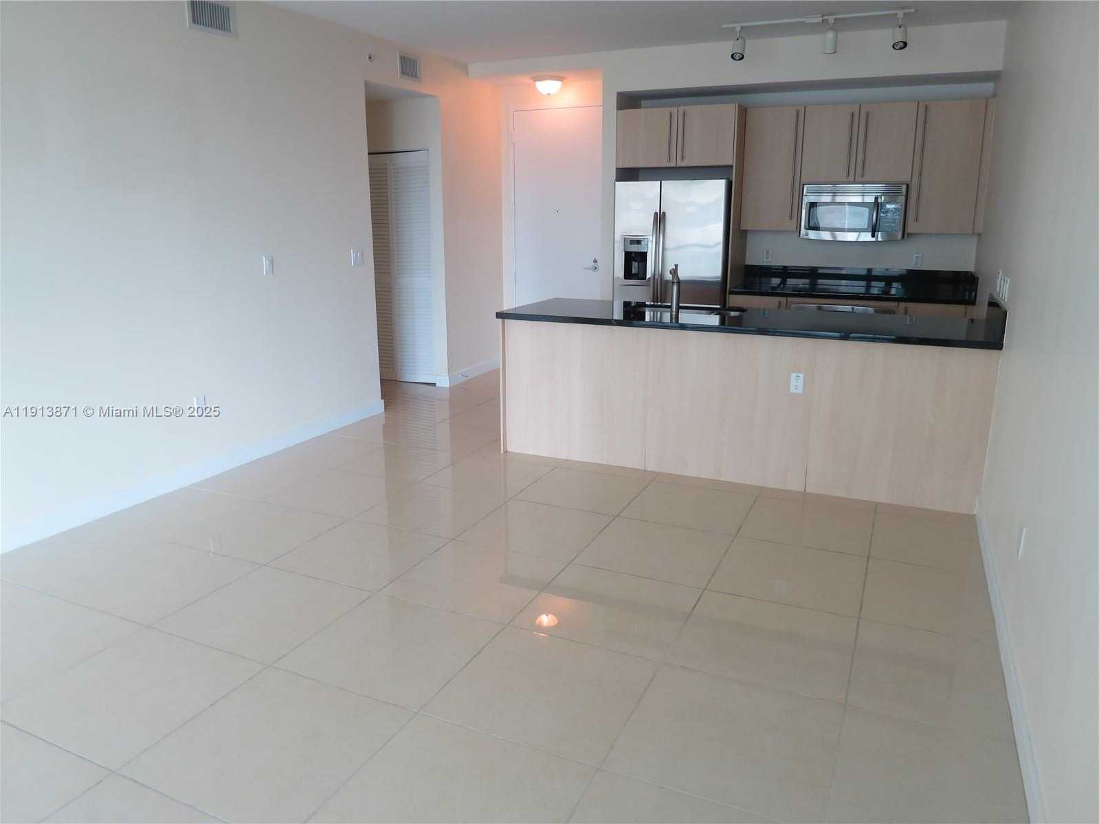 Small Image of 1111 SOUTH WEST 1 AV #1024-N, Miami Number 6