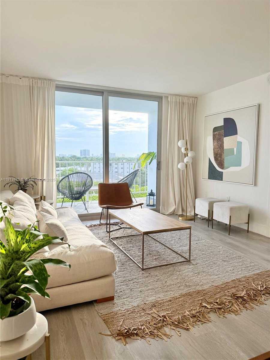 Small Image of 6900 BAY DR #6A, Miami Beach Number 6
