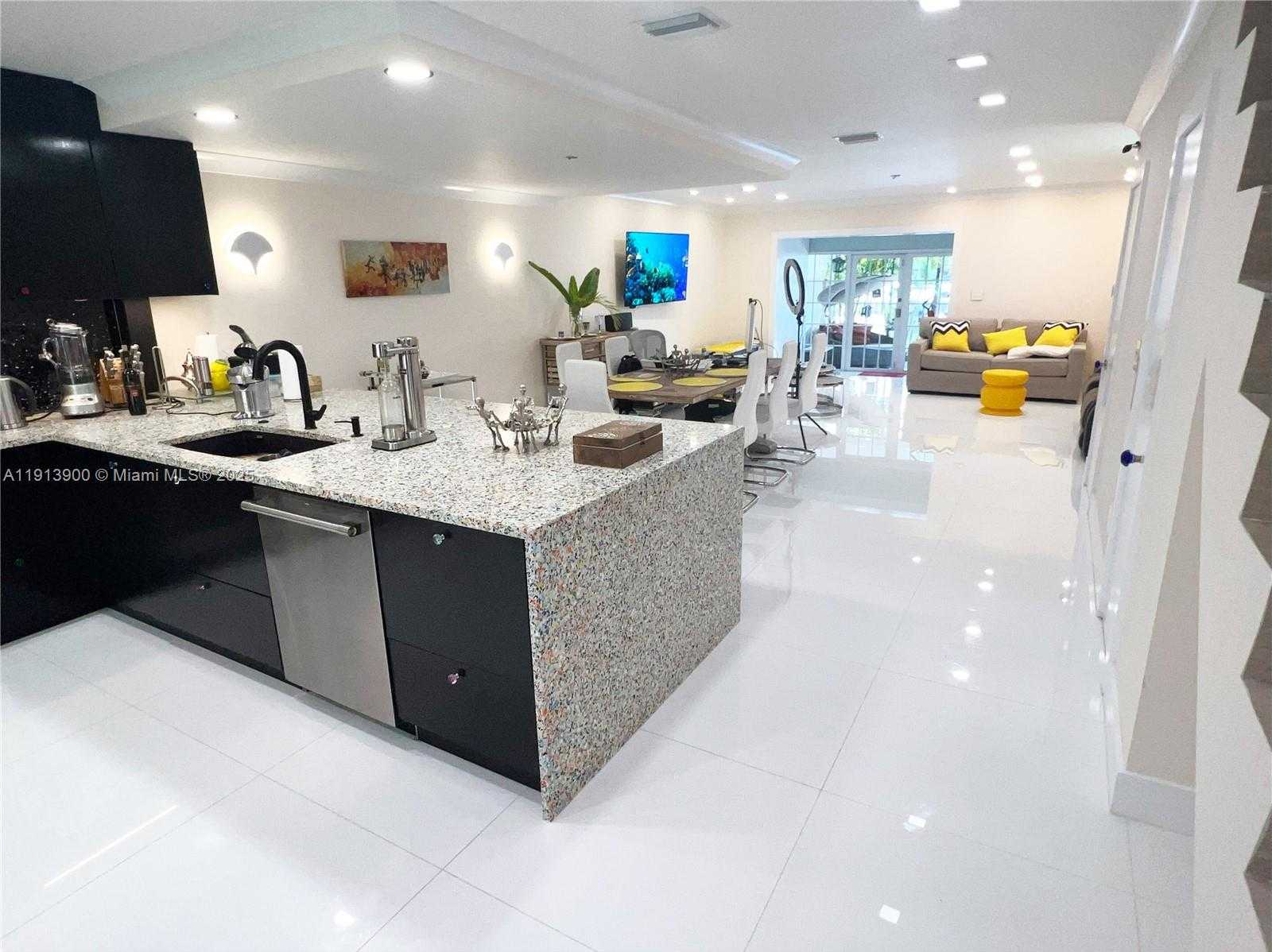 Small Image of 3756 NORTH EAST 167TH ST #44, North Miami Beach Number 12