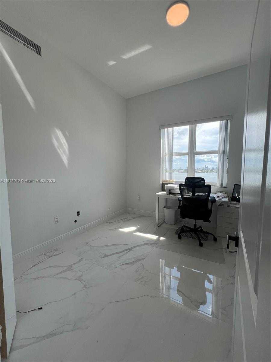 Small Image of 7910 HARBOR ISLAND DR #1202, North Bay Village Number 22