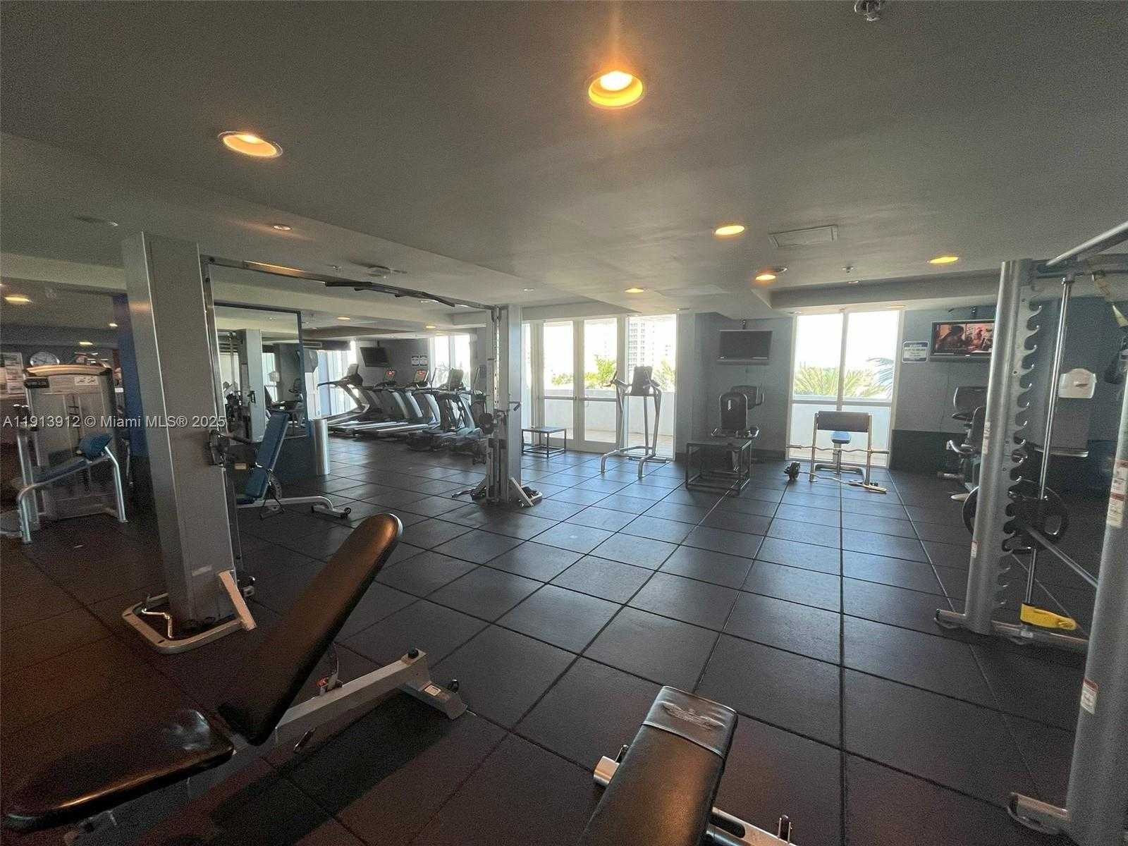 Small Image of 7910 HARBOR ISLAND DR #1202, North Bay Village Number 28