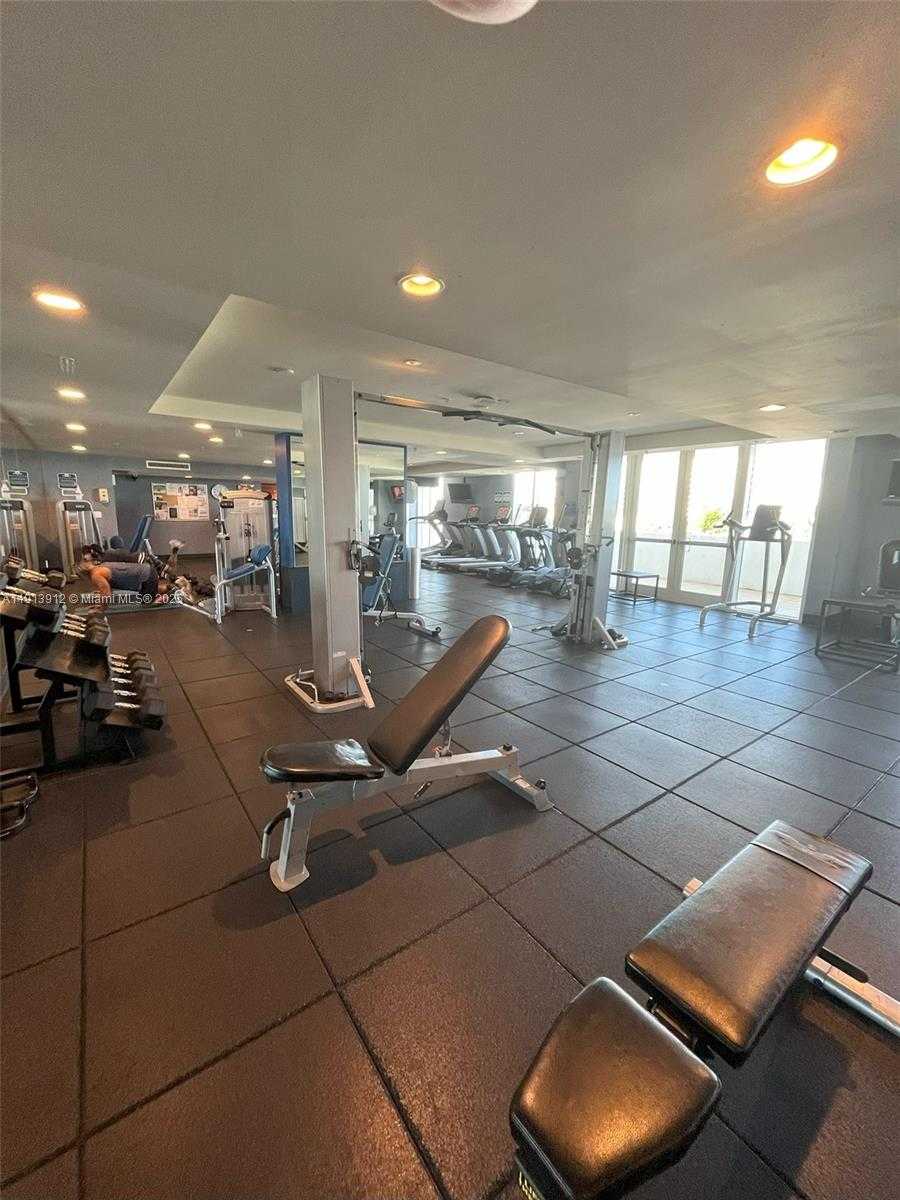 Small Image of 7910 HARBOR ISLAND DR #1202, North Bay Village Number 29