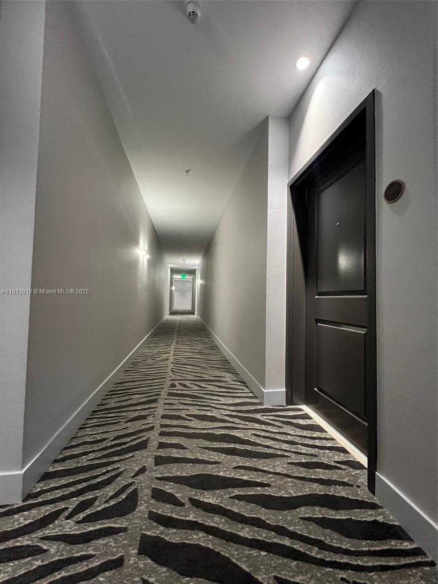 Small Image of 7910 HARBOR ISLAND DR #1202, North Bay Village Number 4