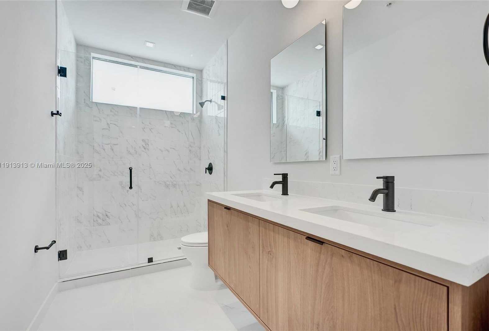 Small Image of 523 NORTH EAST 61ST ST, Miami Number 10