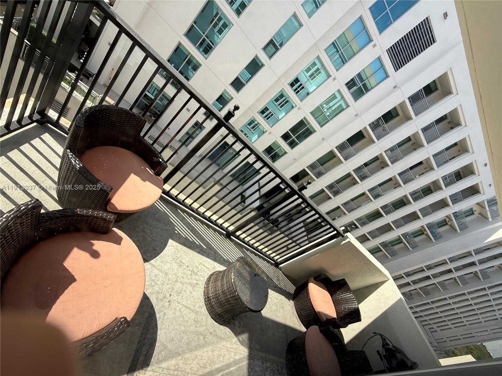 Small Image of 4100 SALZEDO ST #811, Coral Gables Number 10