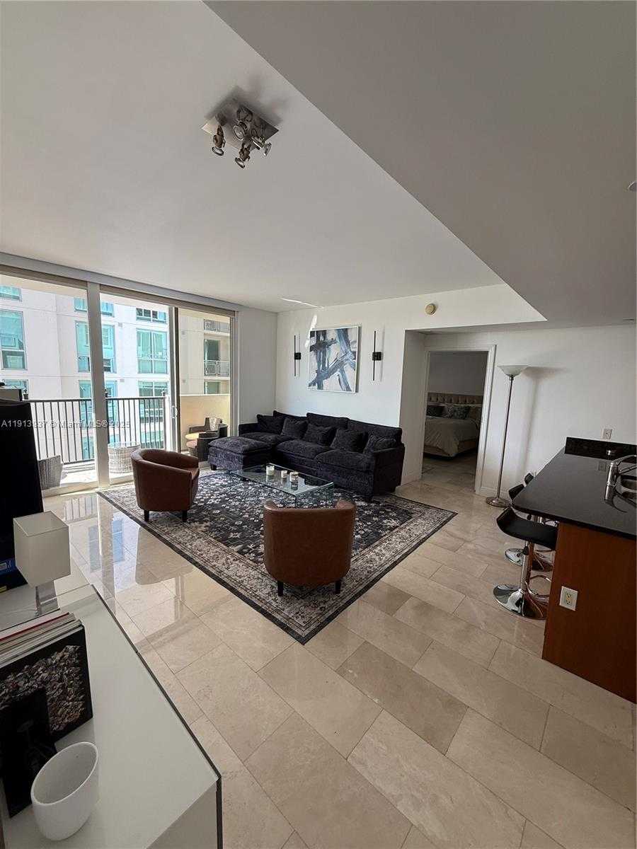 Small Image of 4100 SALZEDO ST #811, Coral Gables Number 16