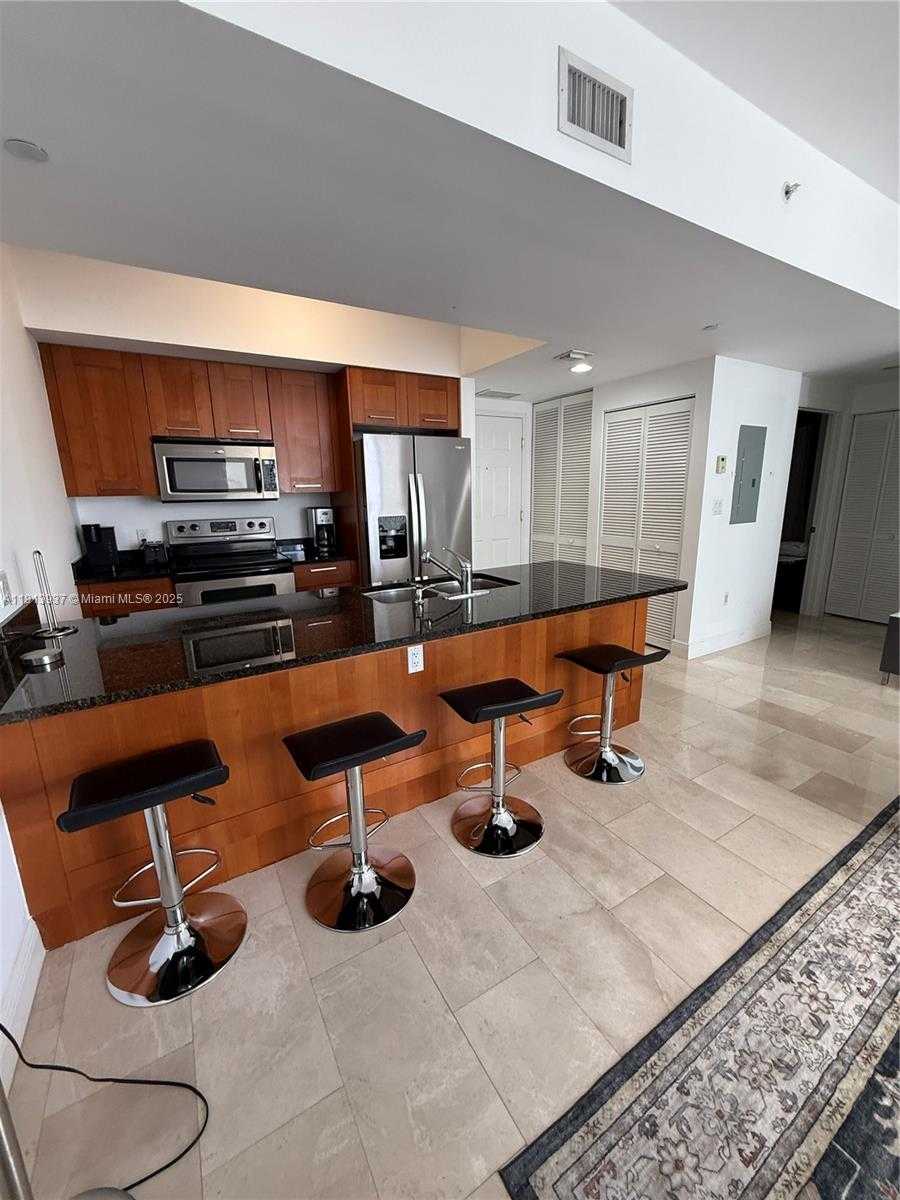 Small Image of 4100 SALZEDO ST #811, Coral Gables Number 17