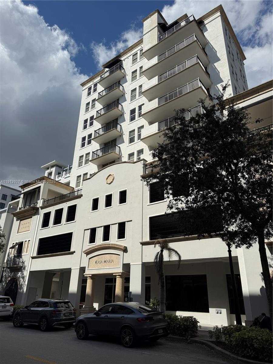Small Image of 4100 SALZEDO ST #811, Coral Gables Number 5