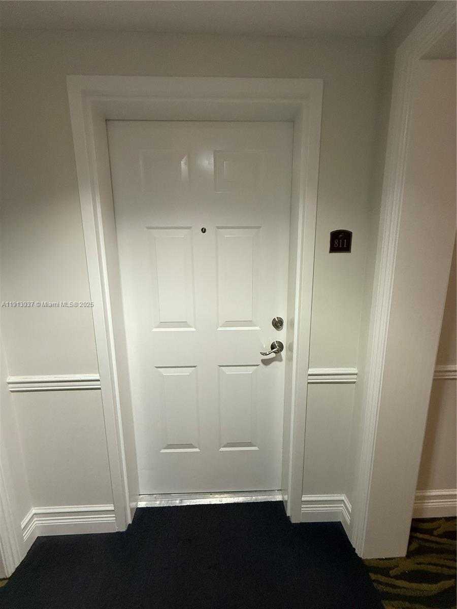 Small Image of 4100 SALZEDO ST #811, Coral Gables Number 7
