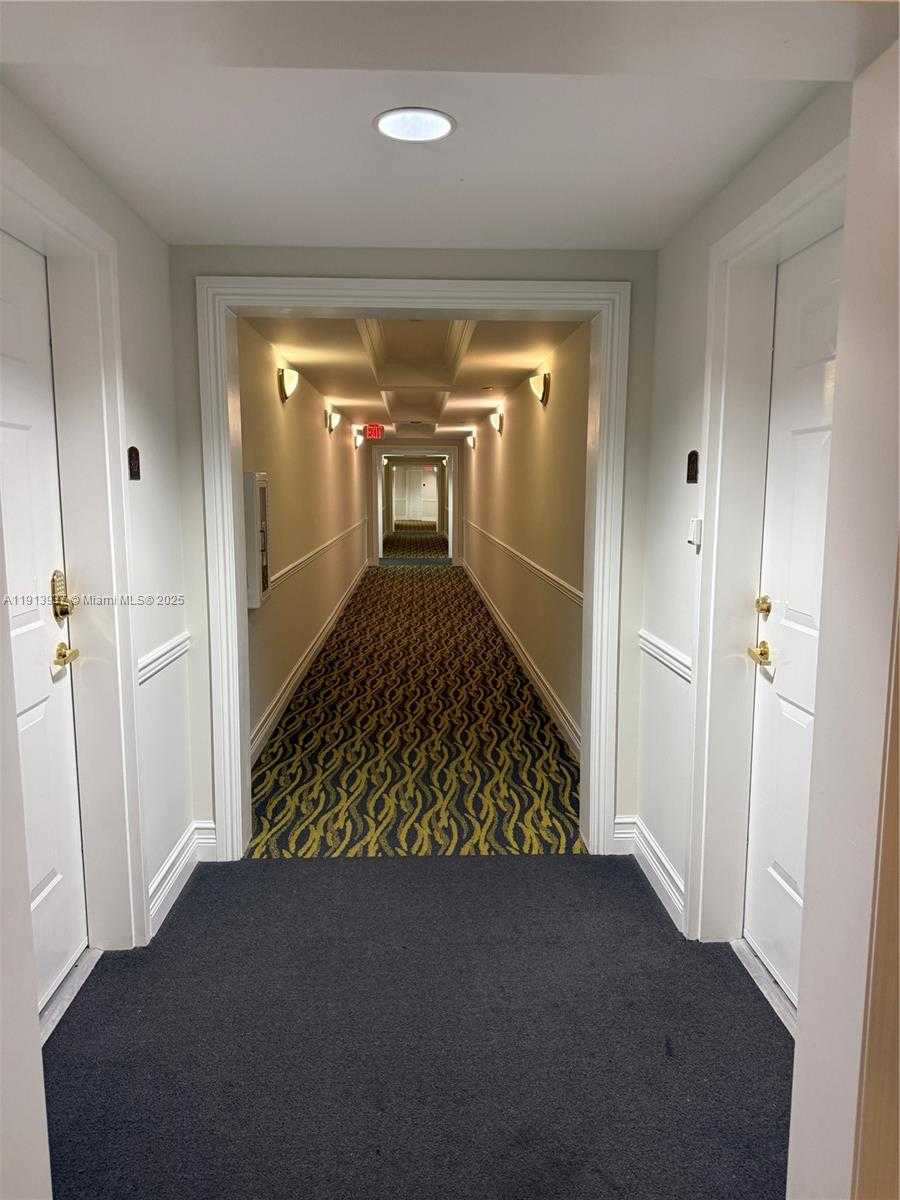 Small Image of 4100 SALZEDO ST #811, Coral Gables Number 8