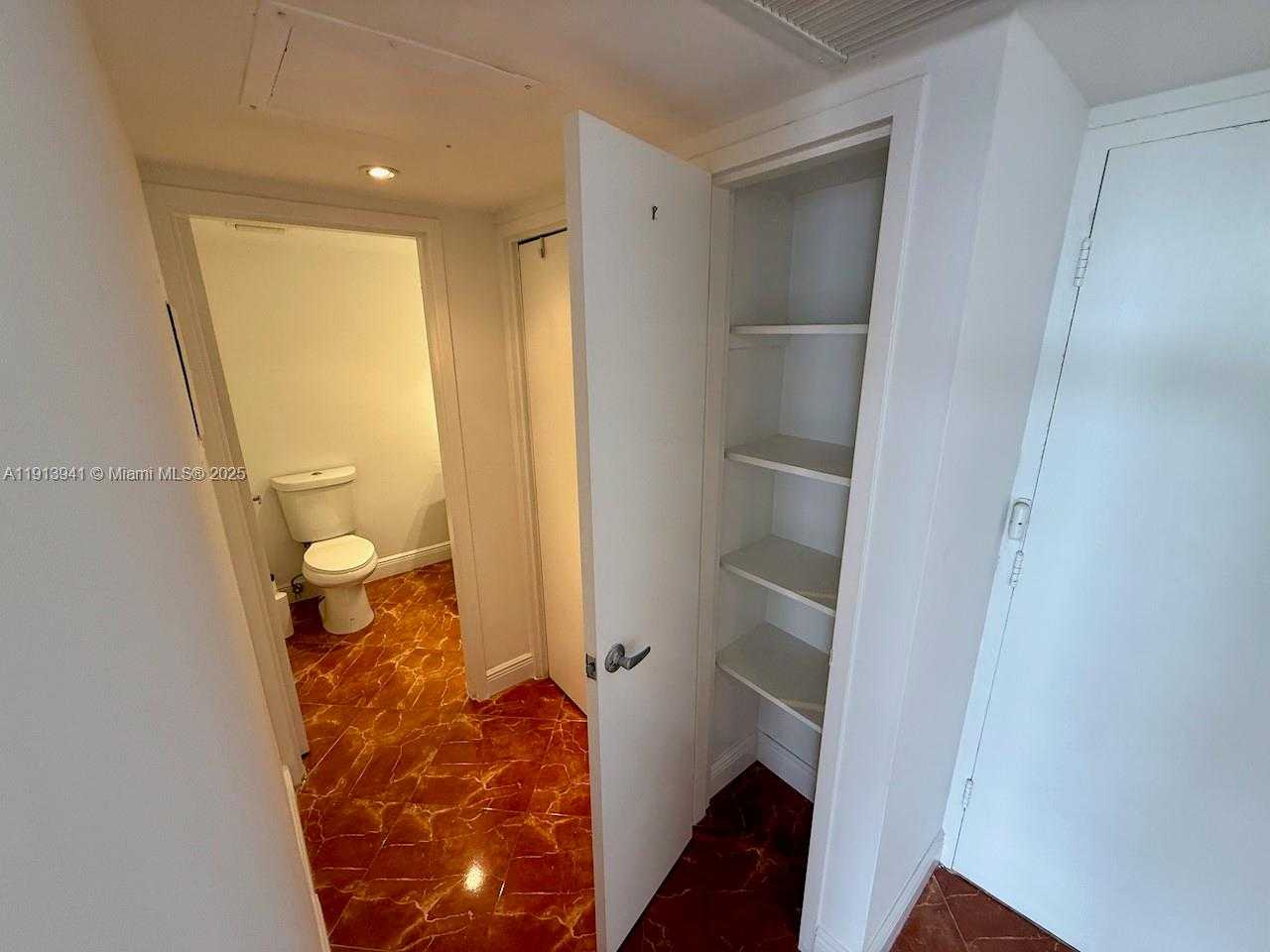 Small Image of 900 BAY DR #419, Miami Beach Number 20