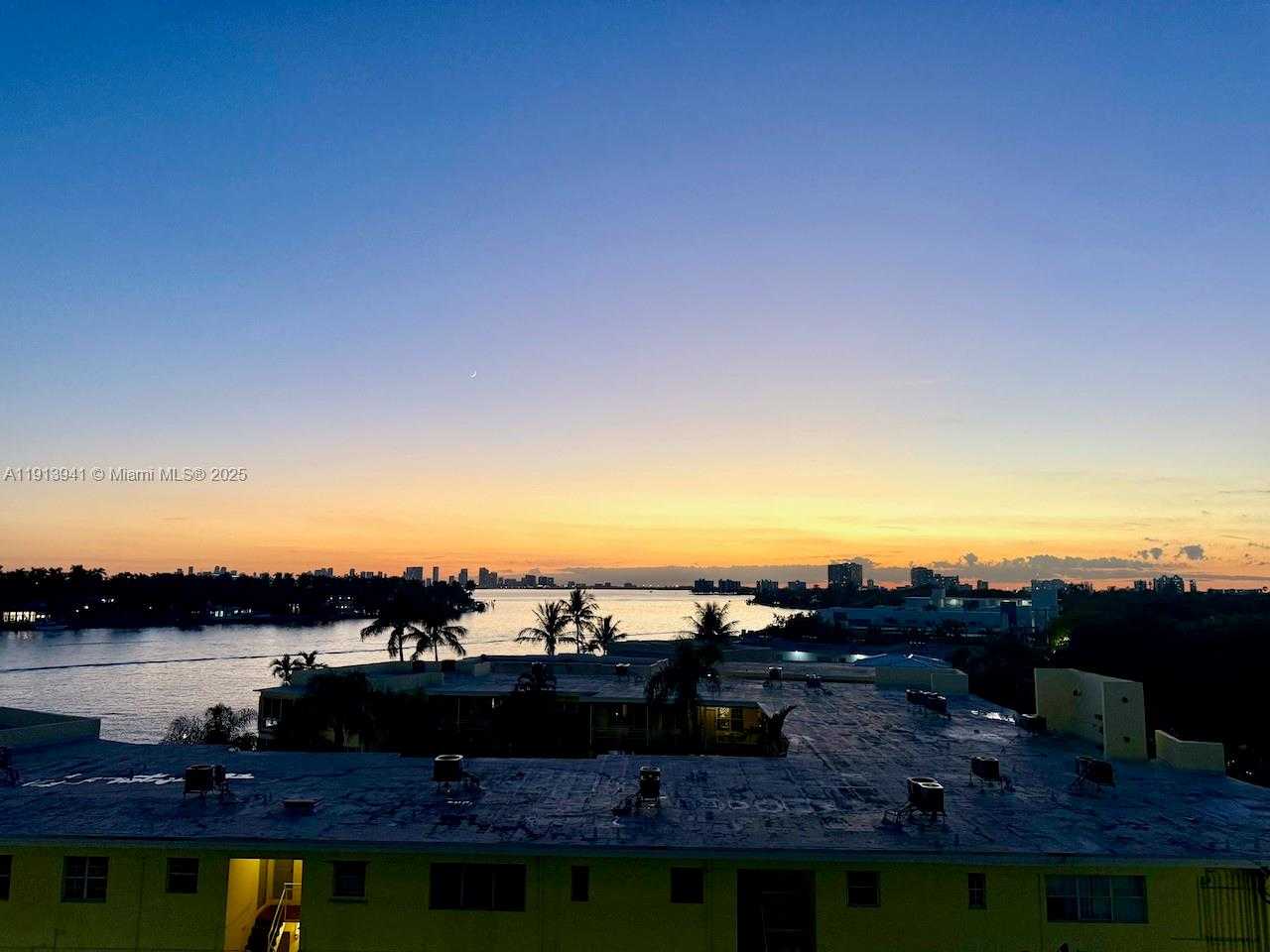 Small Image of 900 BAY DR #419, Miami Beach Number 45