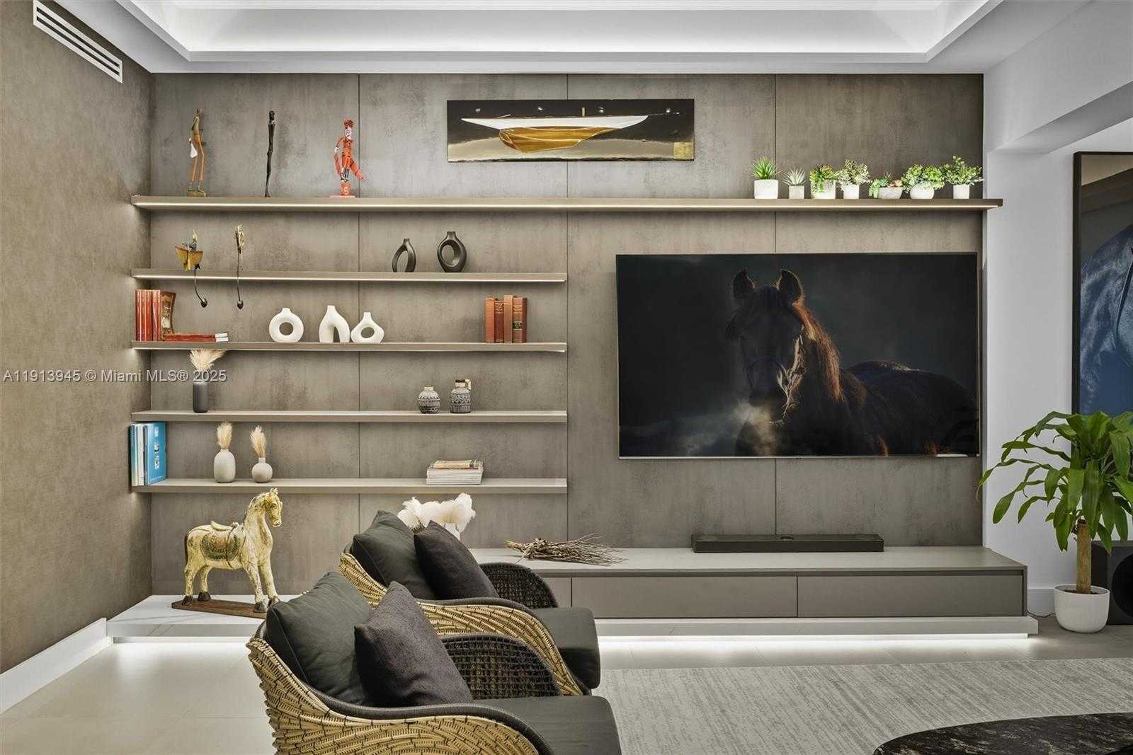 Small Image of 2301 COLLINS AVE #1634, Miami Beach Number 39