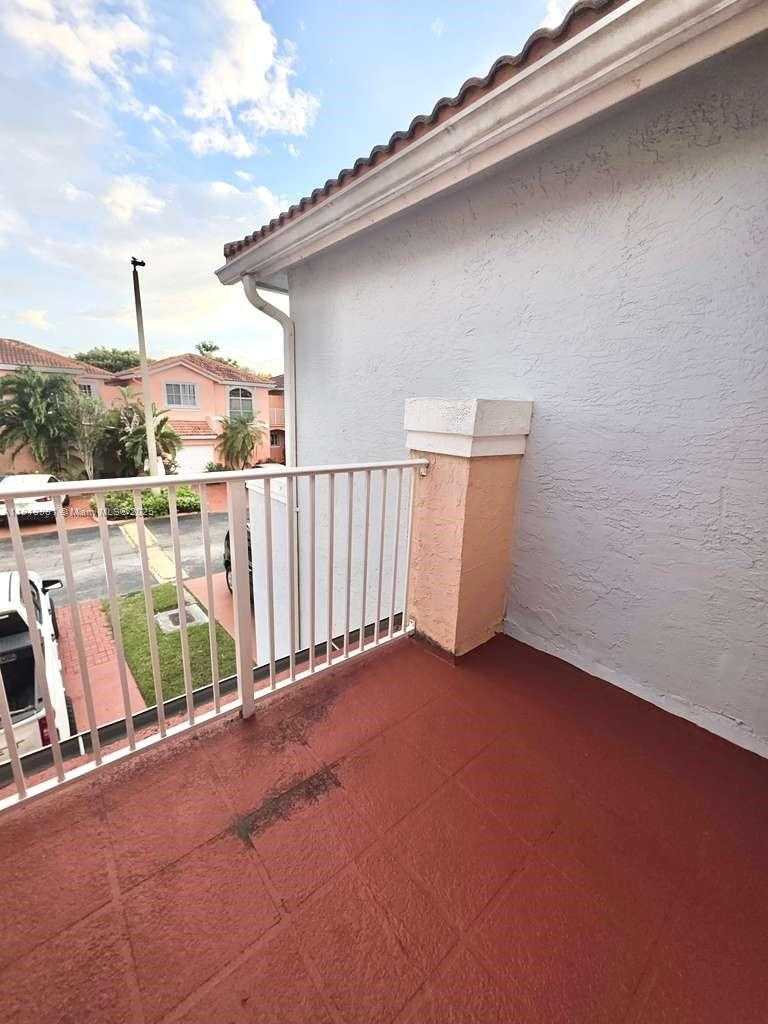 Small Image of 15871 SOUTH WEST 86TH TER, Miami Number 22