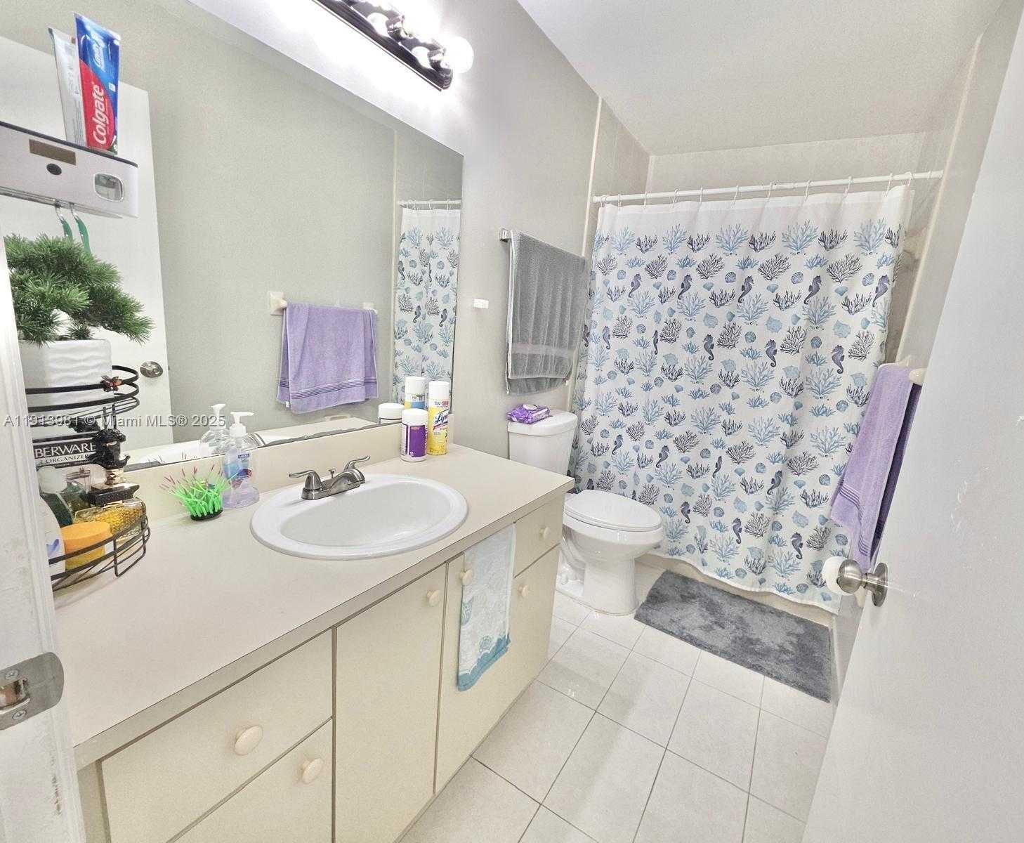 Small Image of 15871 SOUTH WEST 86TH TER, Miami Number 23