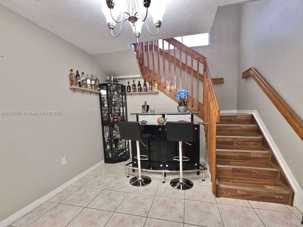 Small Image of 15871 SOUTH WEST 86TH TER, Miami Number 4