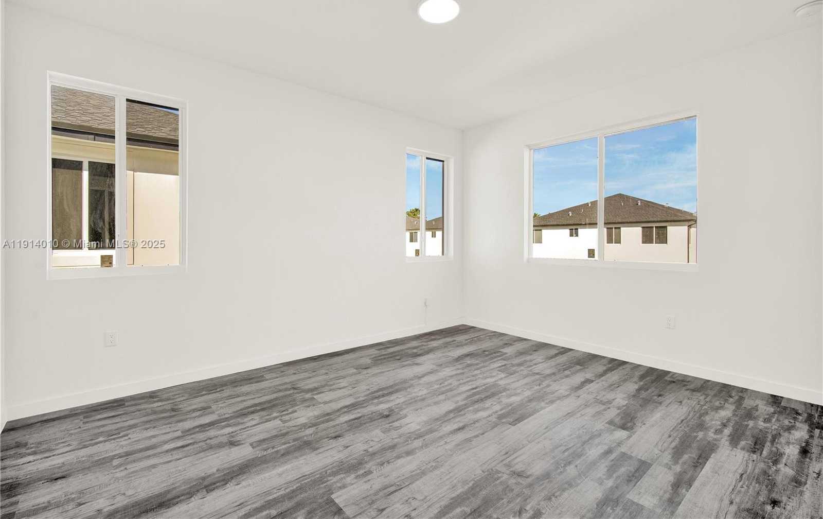 Small Image of 22535 SOUTH WEST 125TH AVE #22535, Miami Number 23