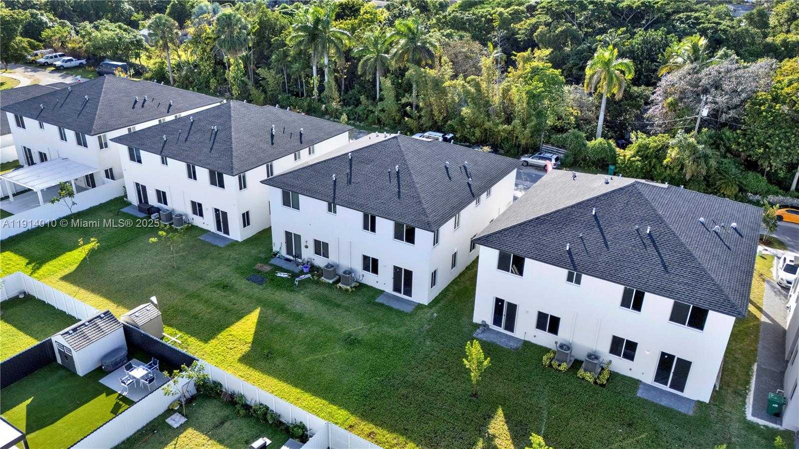 Small Image of 22535 SOUTH WEST 125TH AVE #22535, Miami Number 44