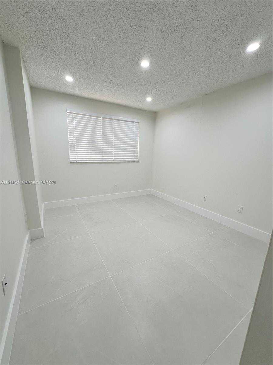 Small Image of 5151 SW 121 TERRACE #5151, Cooper City Number 19