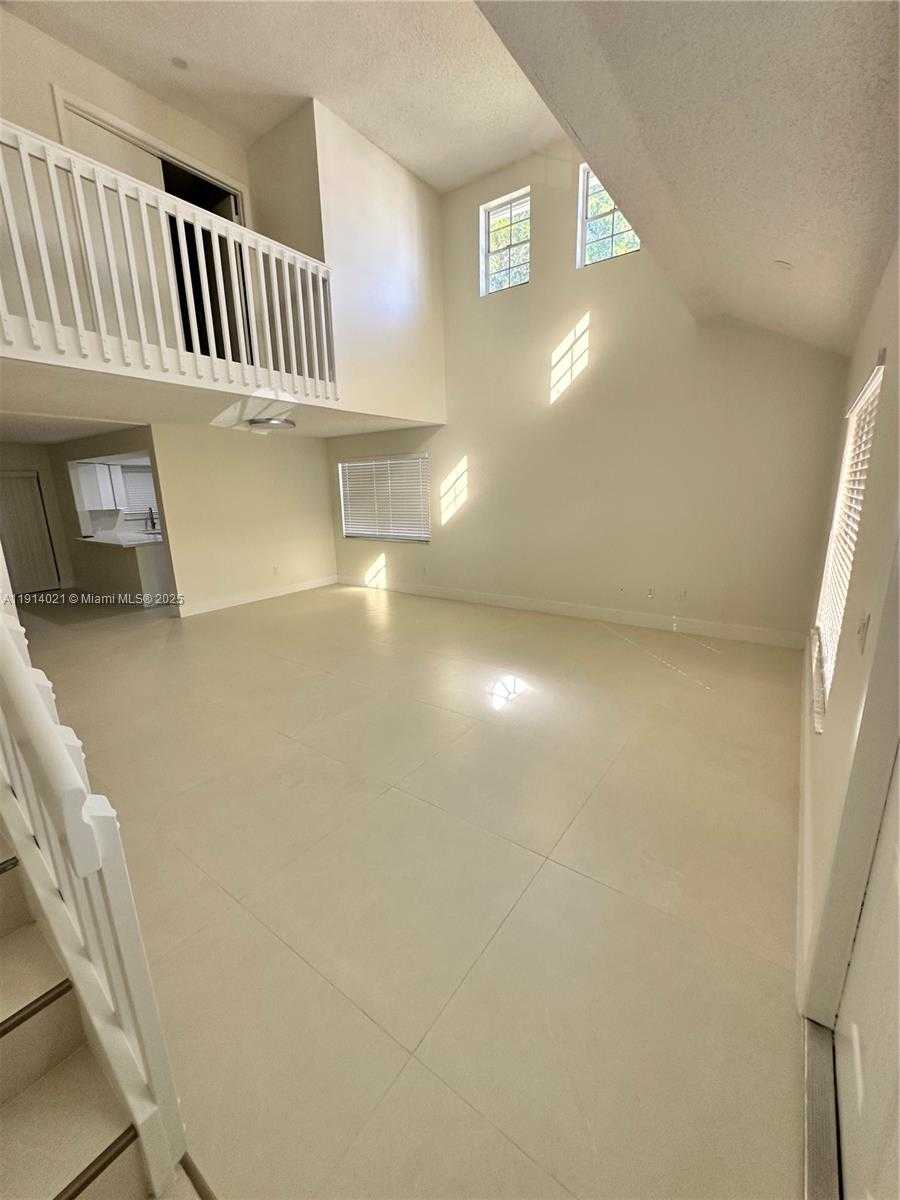 Small Image of 5151 SW 121 TERRACE #5151, Cooper City Number 8