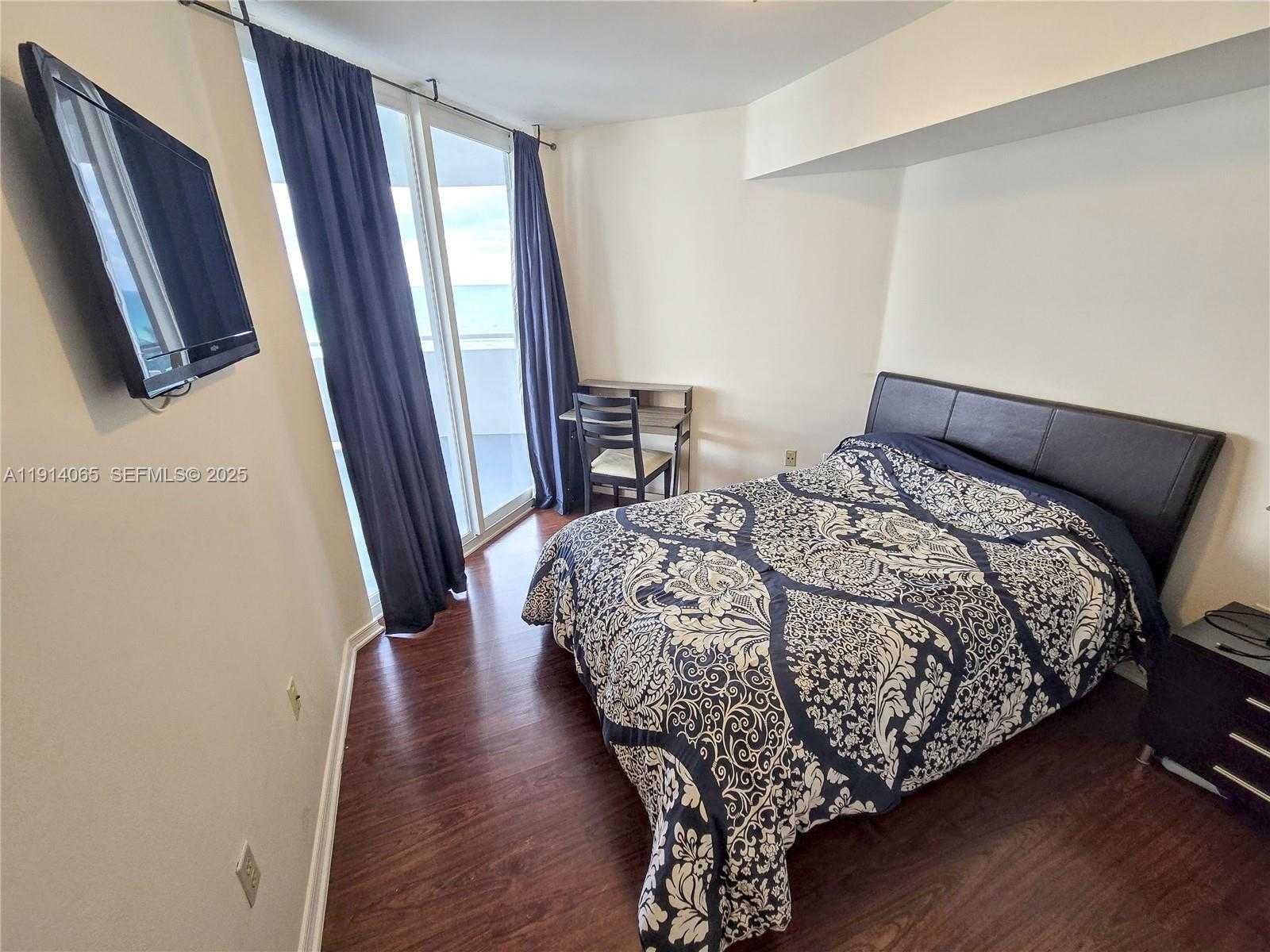 Small Image of 6301 COLLINS AVE #901, Miami Beach Number 20
