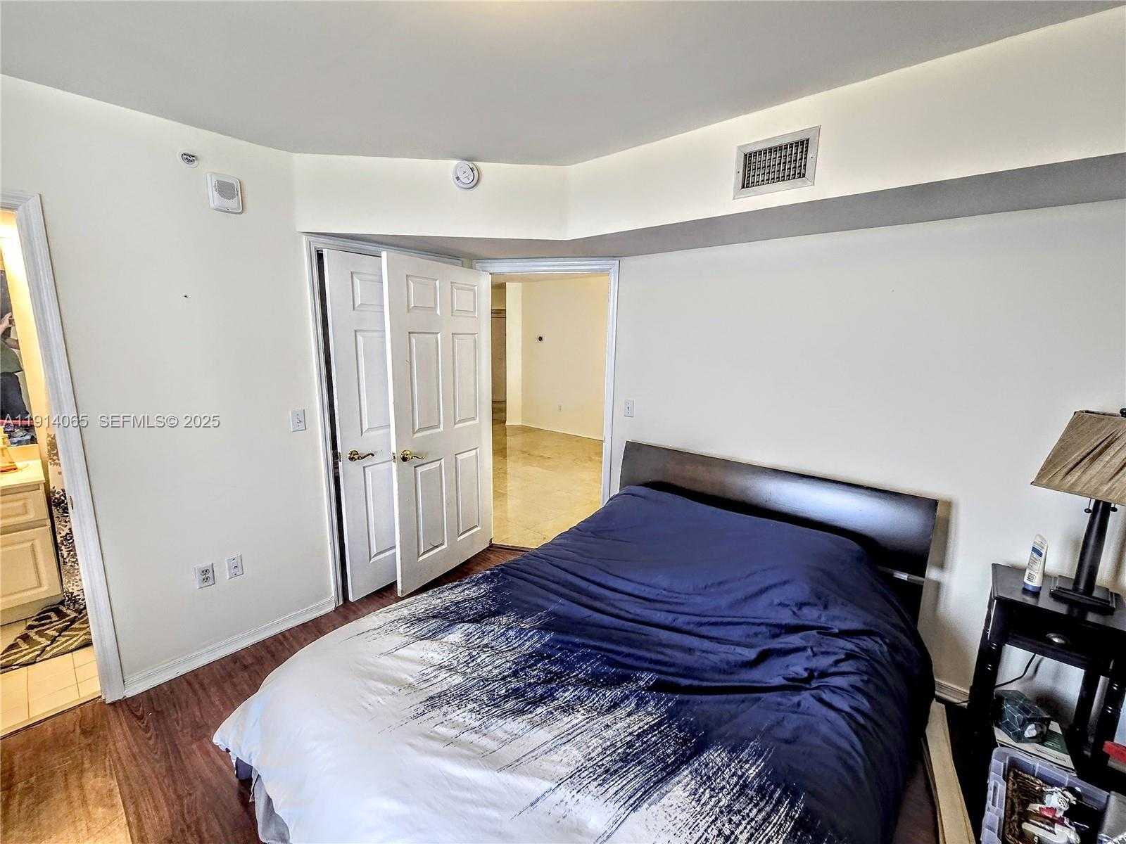 Small Image of 6301 COLLINS AVE #901, Miami Beach Number 22