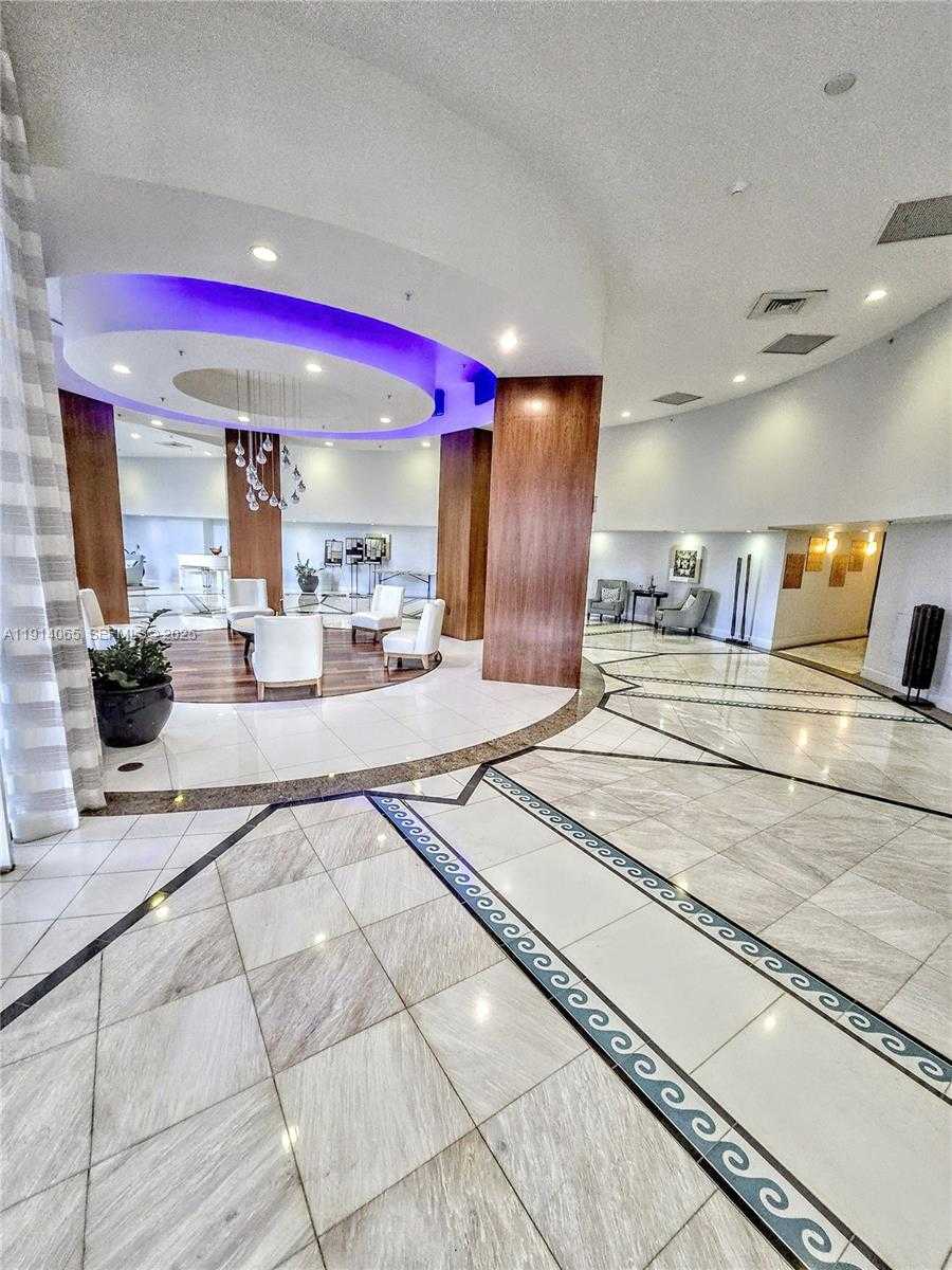 Small Image of 6301 COLLINS AVE #901, Miami Beach Number 30