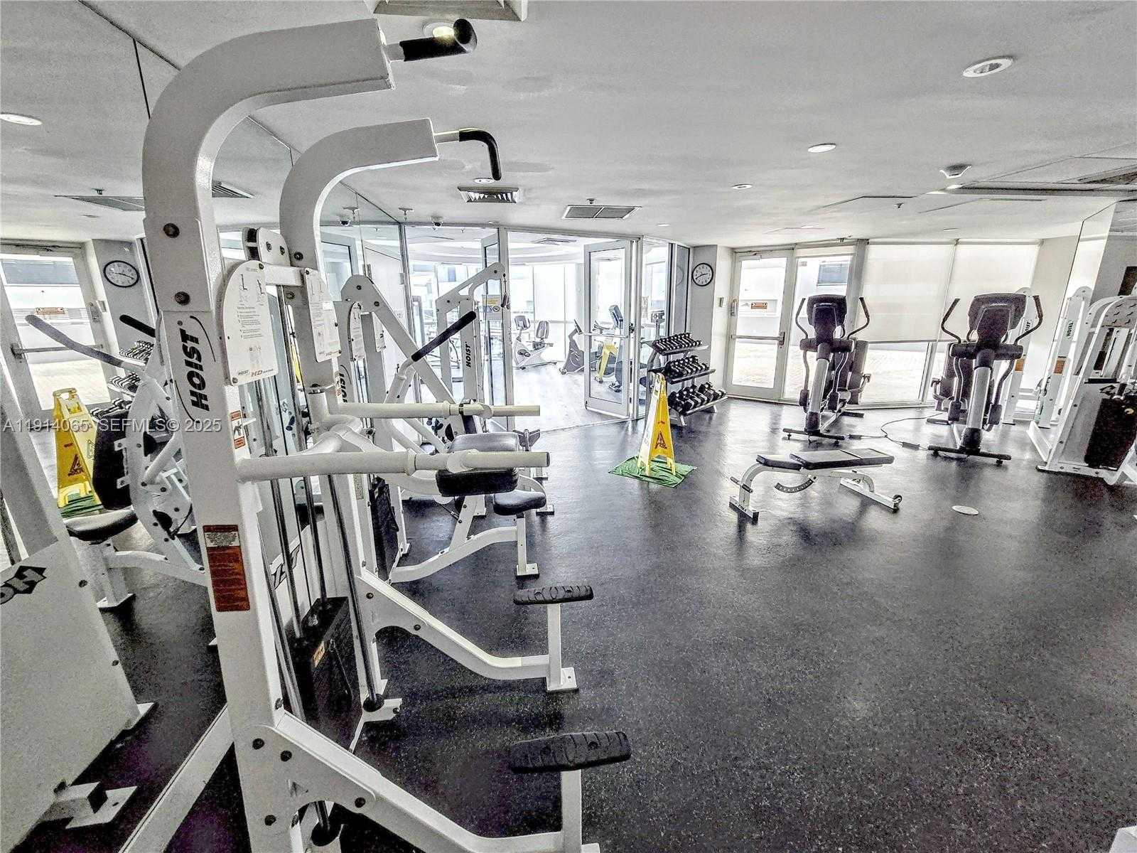 Small Image of 6301 COLLINS AVE #901, Miami Beach Number 33