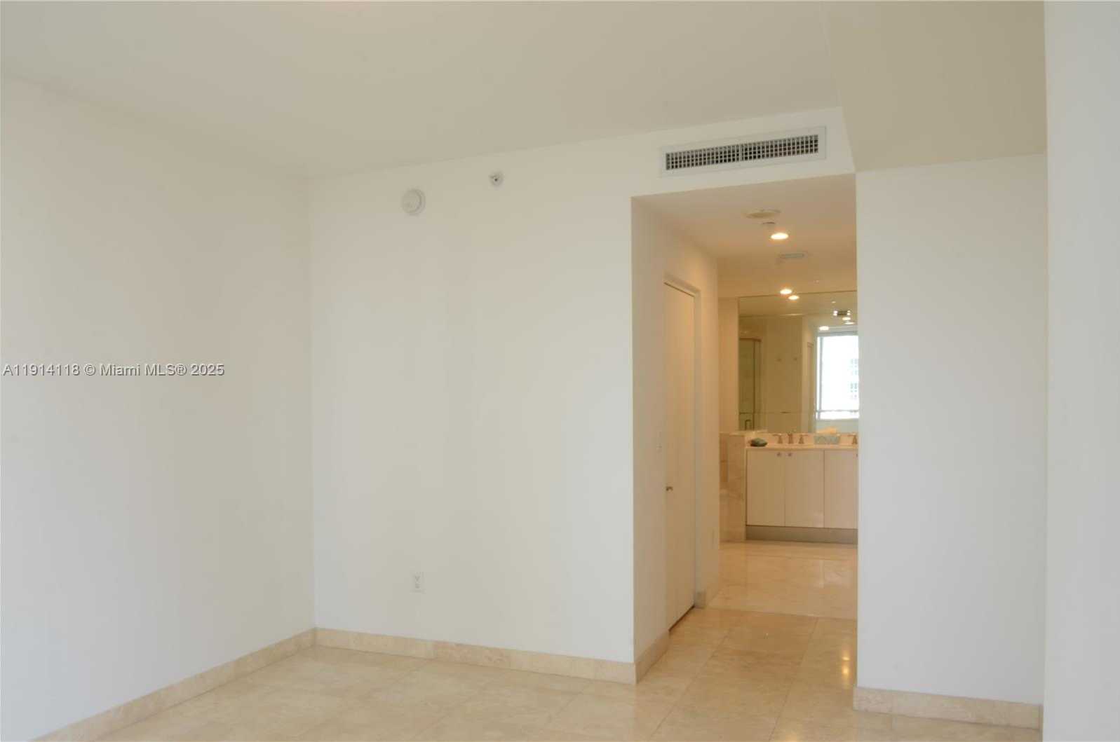 Small Image of 901 BRICKELL KEY BLVD #705, Miami Number 10