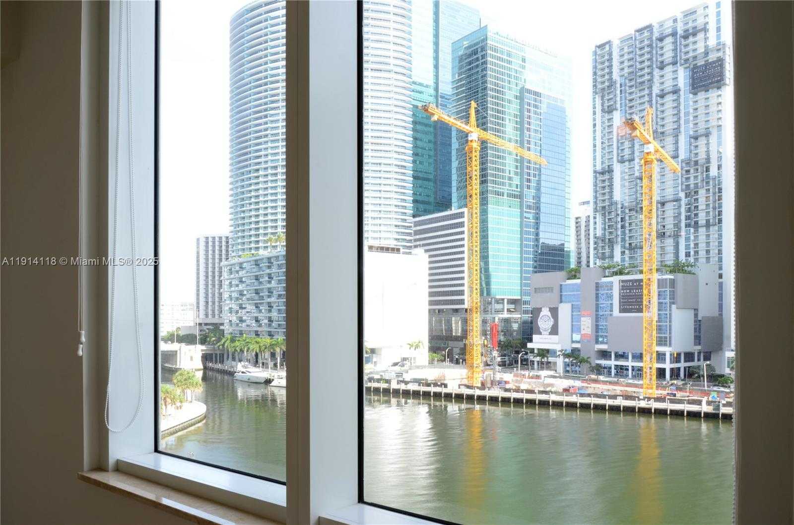 Small Image of 901 BRICKELL KEY BLVD #705, Miami Number 8