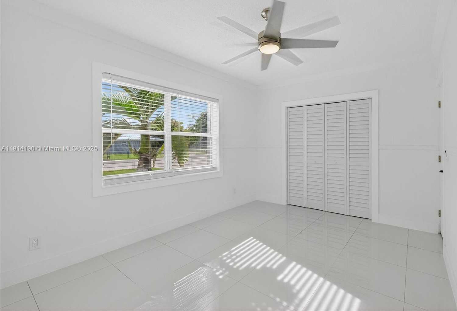 Small Image of 465 NORTH WEST 153RD ST, Miami Number 12