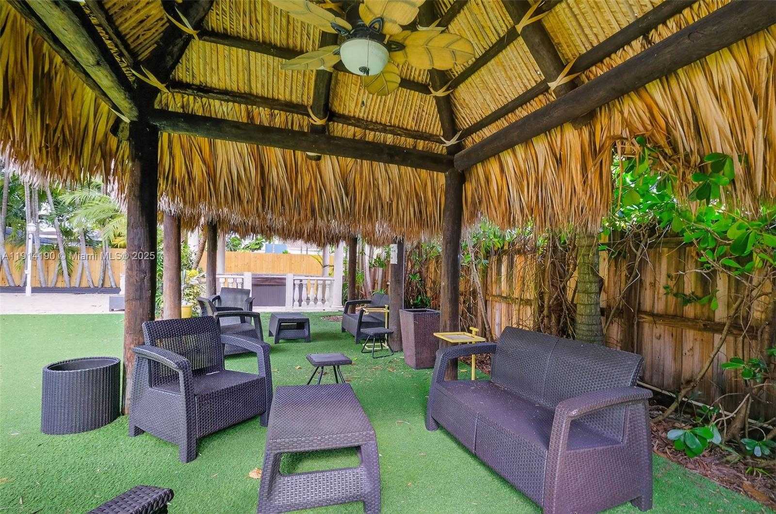 Small Image of 465 NORTH WEST 153RD ST, Miami Number 34