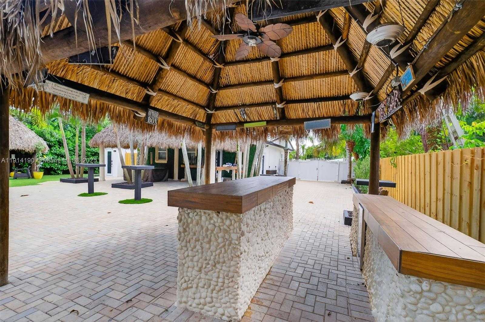 Small Image of 465 NORTH WEST 153RD ST, Miami Number 38