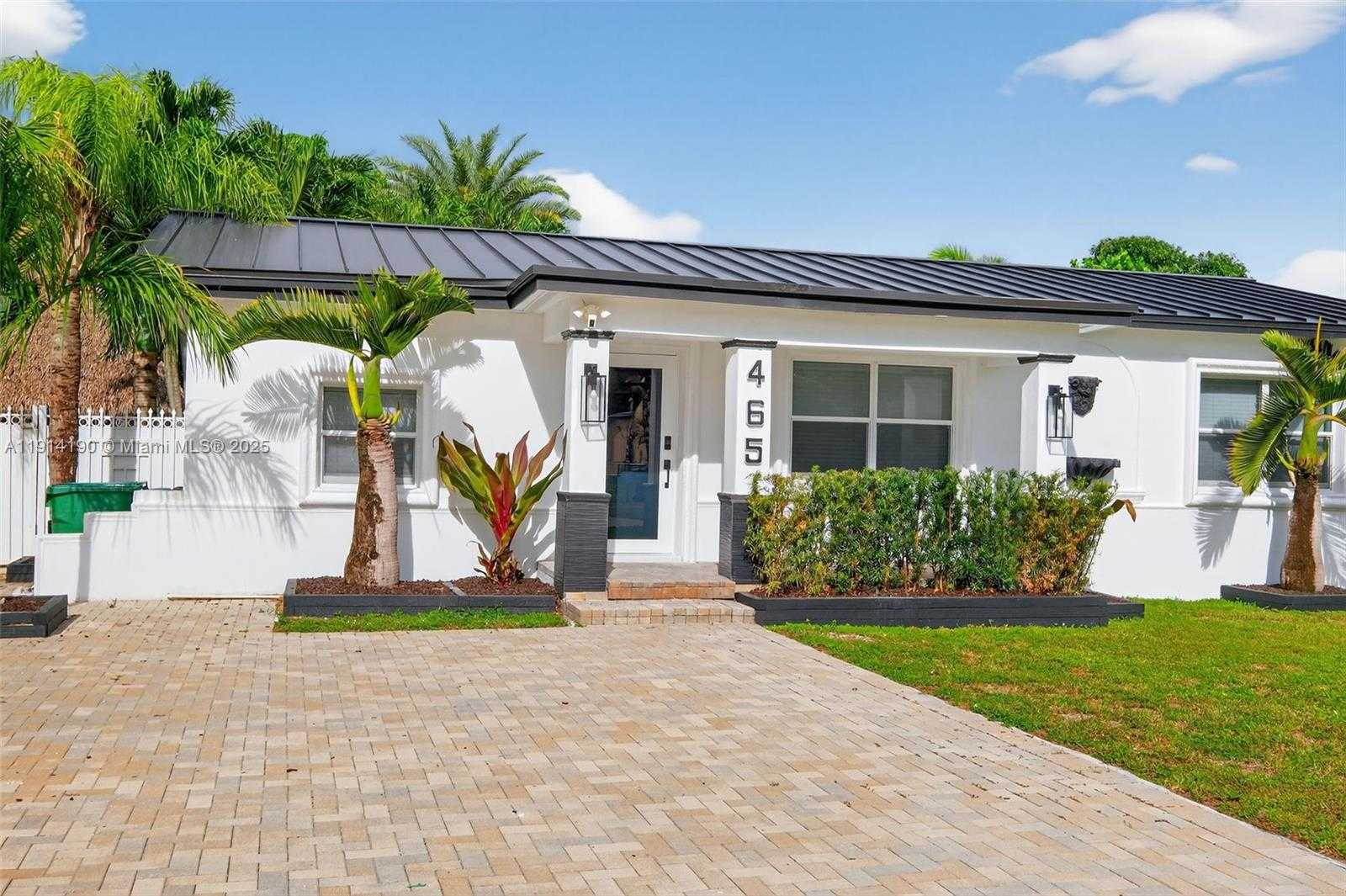 Small Image of 465 NORTH WEST 153RD ST, Miami Number 4